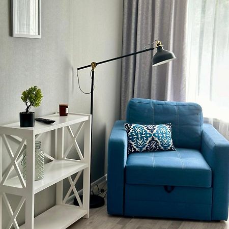 Sisters Apartment Shevchenko Chernihiv Ngoại thất bức ảnh