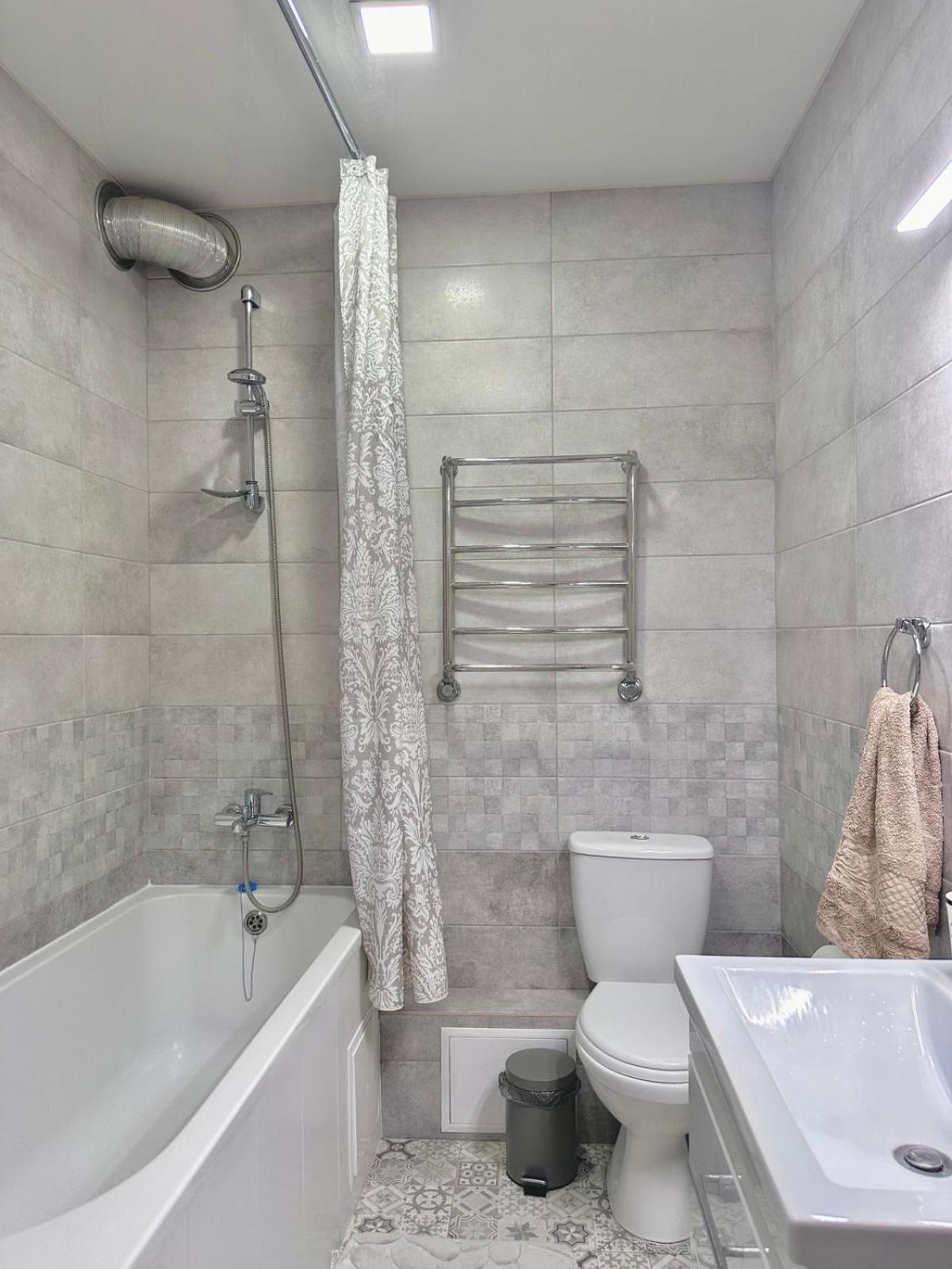 Sisters Apartment Shevchenko Chernihiv Ngoại thất bức ảnh
